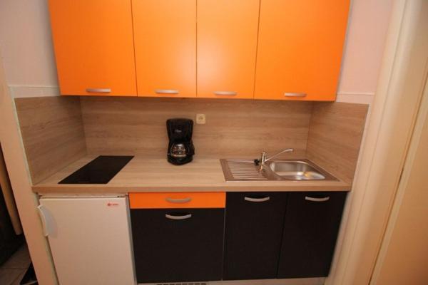 Ara-Ara Apartment Baska  Ngoại thất bức ảnh