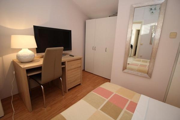 Ara-Ara Apartment Baska  Ngoại thất bức ảnh