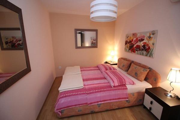 Ara-Ara Apartment Baska  Ngoại thất bức ảnh